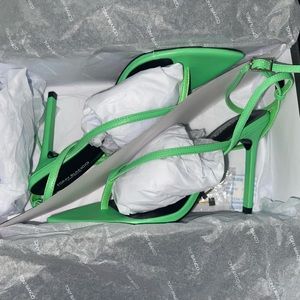 TONY BIANCO Melina Heels in Acid Green **New Never Worn with Tags and box